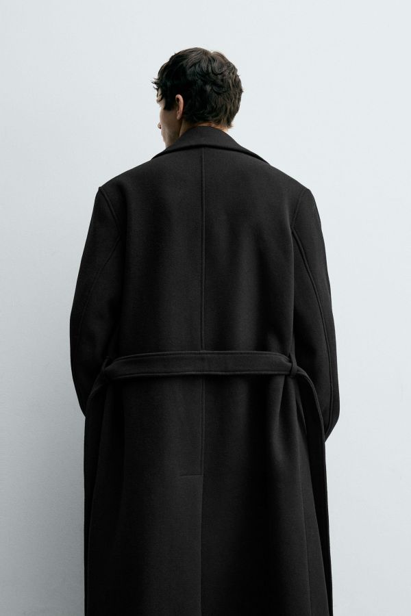 DOUBLE-BREASTED WOOL BLEND COAT WITH BELT