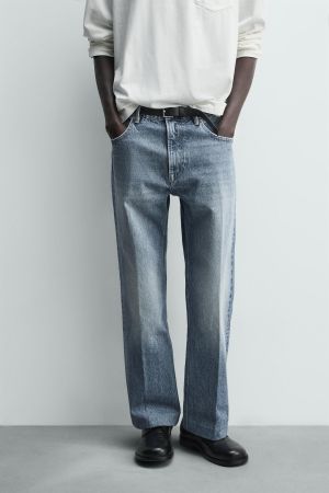 BOOTCUT FIT JEANS