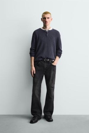 RIPPED FLARE FIT JEANS