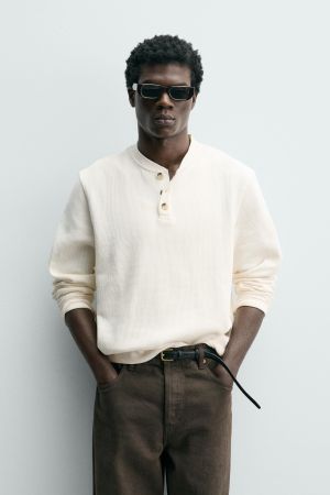 TEXTURED HENLEY SHIRT