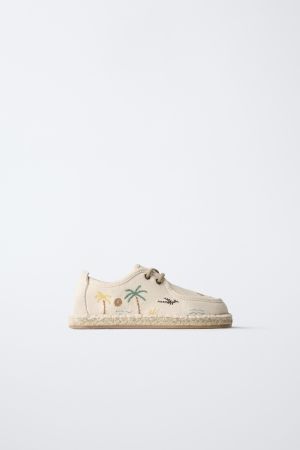 EMBROIDERED ESPADRILLES